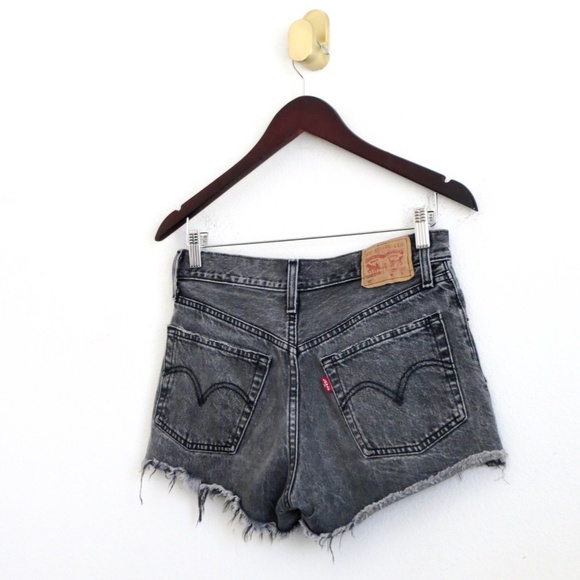 LEVI'S 501 Jean Shorts Button Fly Distressed Off Black SZ 26 - Picture 5 of 12